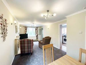 Photo 14- click for photo gallery